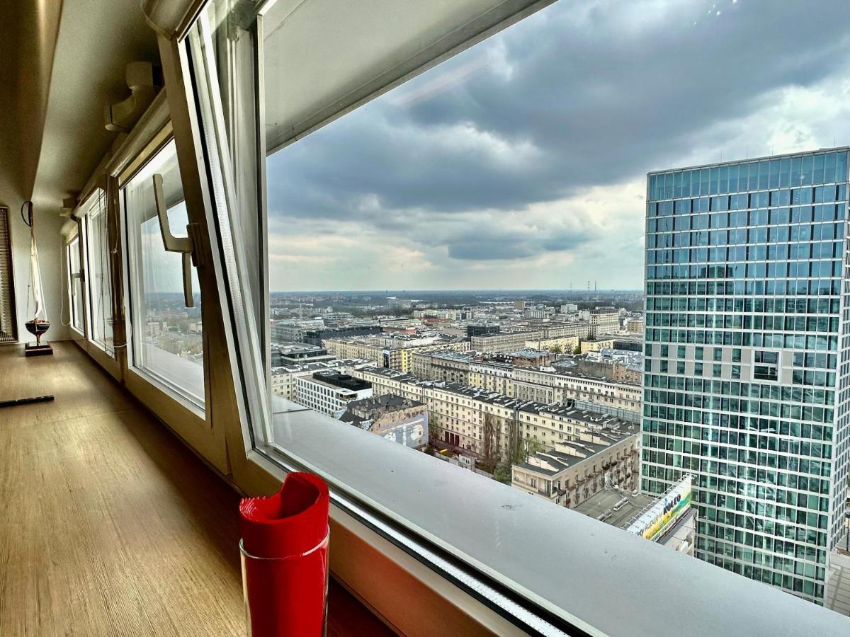 Top Metro X2 Fast Wifi 400 Mbs 70'Tv Netflix Hbo Max Appletv+ Disney+ Варшава Экстерьер фото